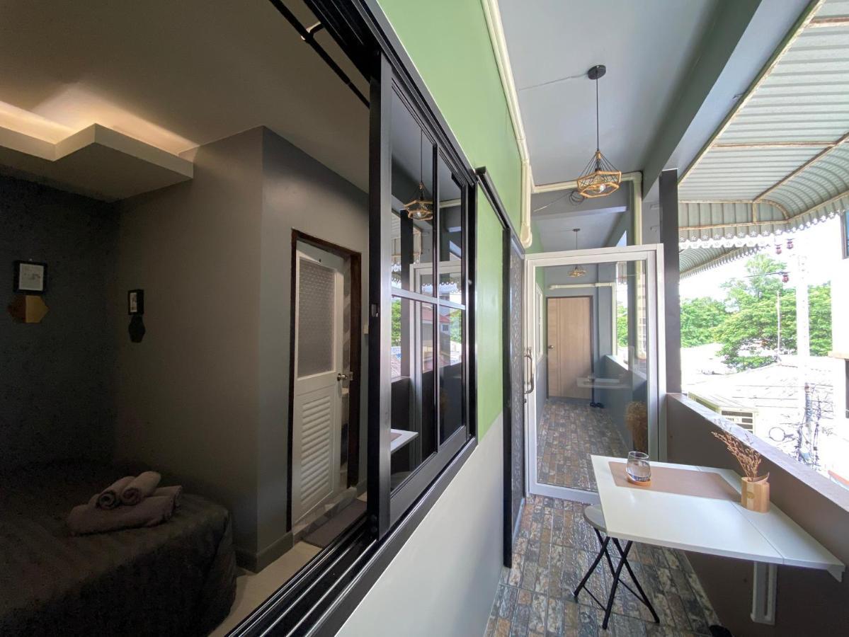 Varietyd-Dayhostel Huahin Exterior foto